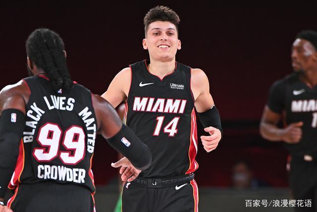 他亲自送上 他亲自送上